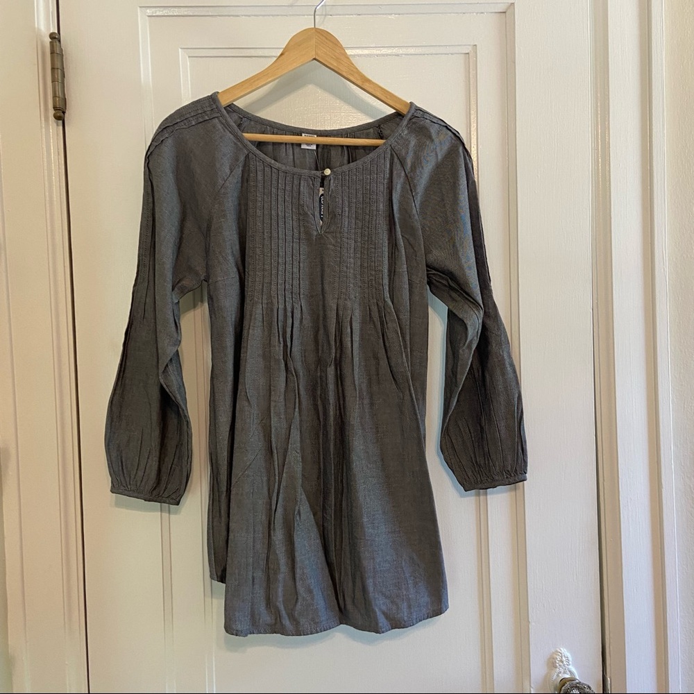 Old Navy Maternity blouse (tie waist)